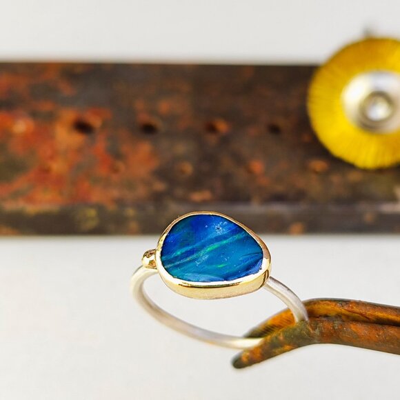 14K solid Yellow gold & Sterling silver ring with Blue Australian Opal. - Picture 4 of 14